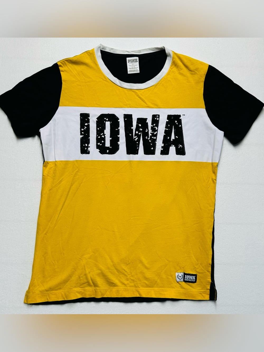 PINK Victoria’s Secret Iowa Hawkeyes Sequin Tee – Women’s Small, Black/Gold